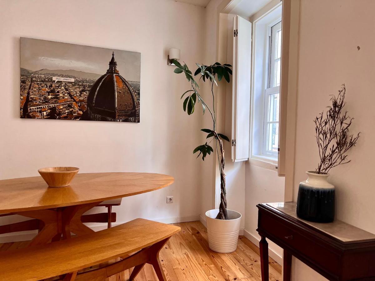 Bright And Sunny Apartment Lisboa Eksteriør billede